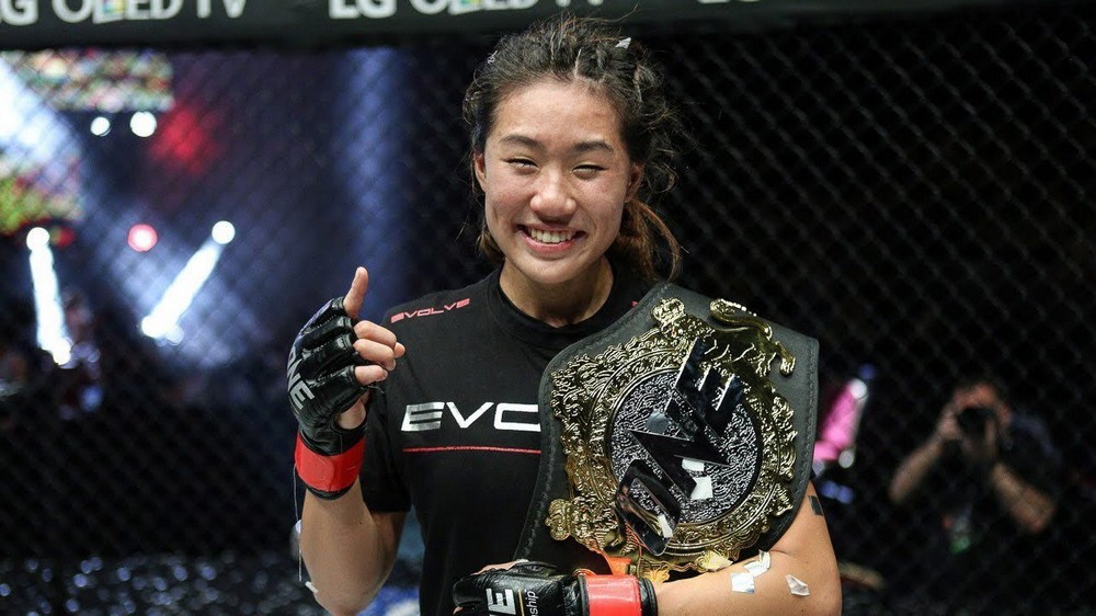#1 | If You Still Don’t Think Moms Are Strong, Take A Look at This MMA Champ | Zestradar