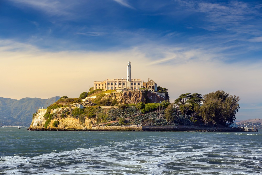 Alcatraz – San Francisco, California | 10 Haunted Places To Visit Around the World | Zestradar