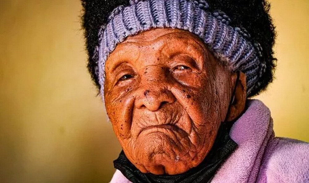 #1 | World’s Oldest Woman Dies After Living Through 3 Centuries | Zestradar