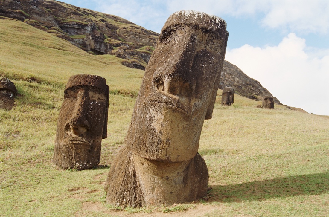 Moai i Ishullit të Pashkëve |  10 zbulime misterioze arkeologjike shkencëtarët nuk mund t'i kuptojnë |  Zestradar